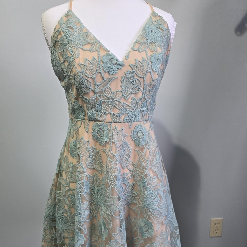 Forever 21 Teal Floral Lace Midi Dress